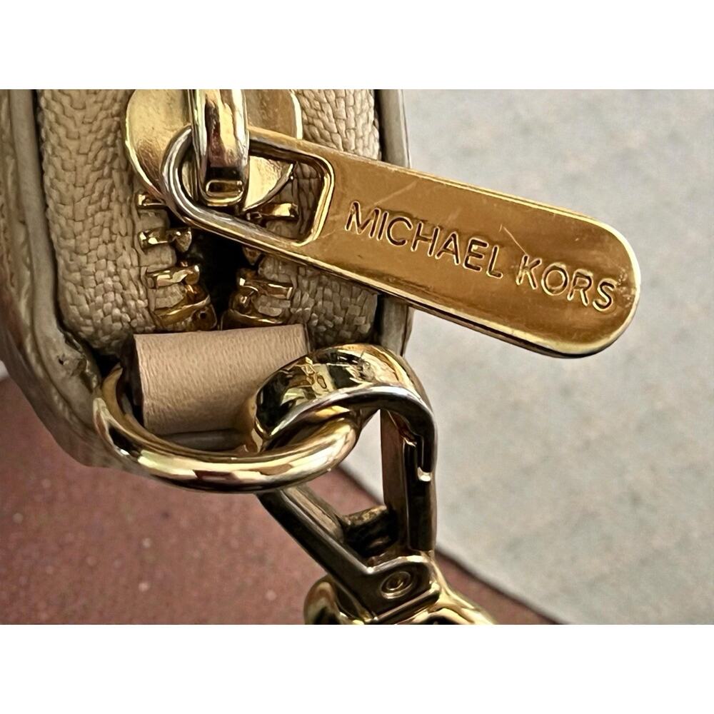 Michael Kors Jet Set Travel Continental Wristlet Wallet Gold - Picture 5 of 14